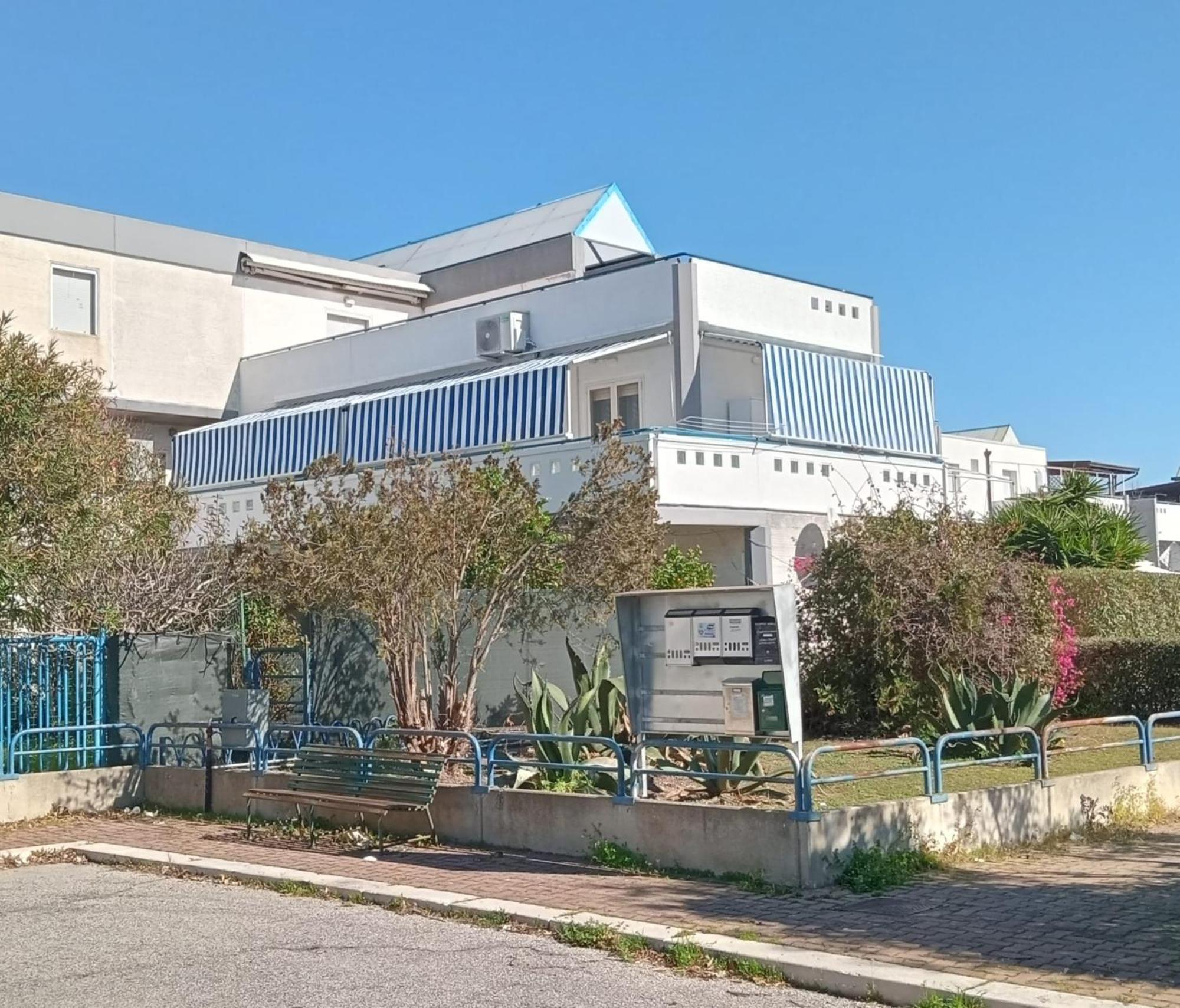 La Maison De Monique بوليكورو المظهر الخارجي الصورة